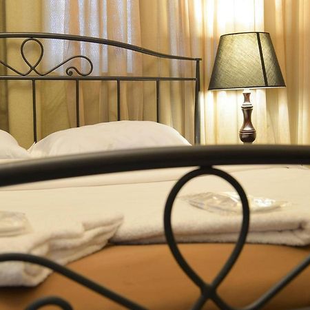 Ponto Gallery Boutique Hotel Tbilisi Bagian luar foto