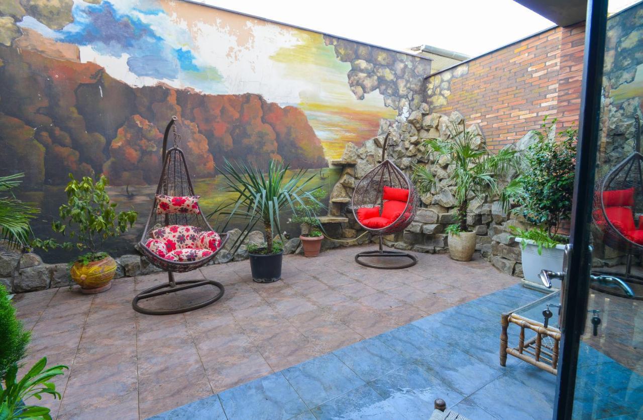Ponto Gallery Boutique Hotel Tbilisi Bagian luar foto