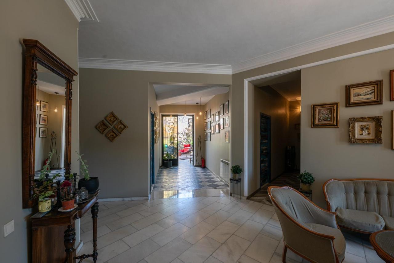 Ponto Gallery Boutique Hotel Tbilisi Bagian luar foto